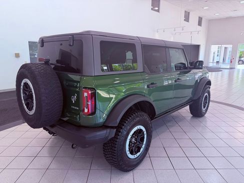 Used 2023 Ford Bronco Badlands w/ Sasquatch Package AWD/4WD image 14