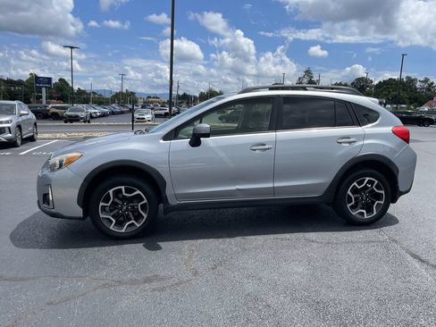 Used 2016 Subaru Crosstrek 2.0i Premium w/ Popular Package #2 AWD/4WD image 3