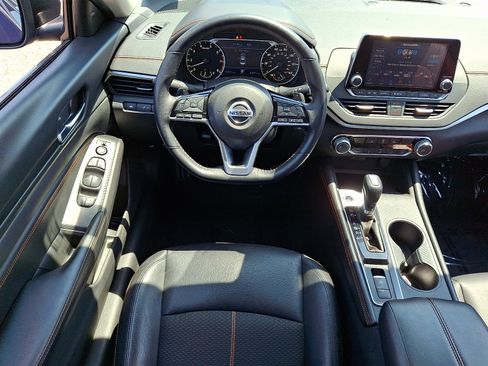 Certified 2020 Nissan Altima 2.5 SR AWD/4WD image 10