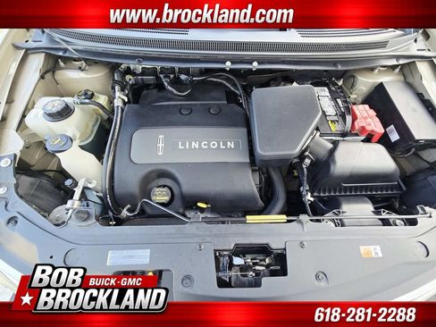 Used 2011 Lincoln MKX 2WD w/ 101A Rapid Spec Order Code image 18