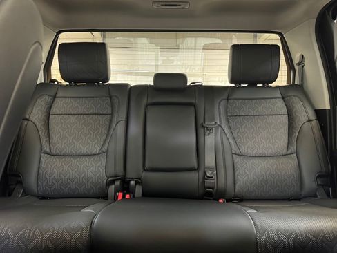 Used 2024 Toyota Tundra Limited AWD/4WD image 15