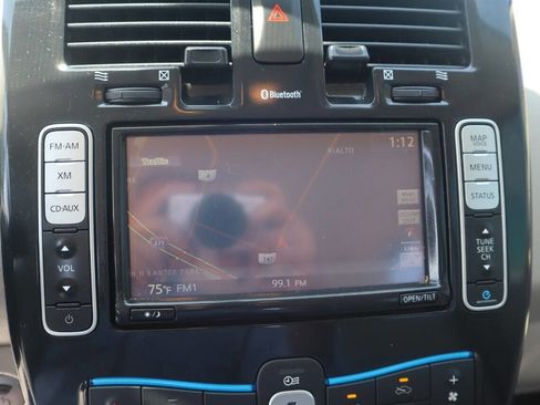 Used 2012 Nissan Leaf SL image 14