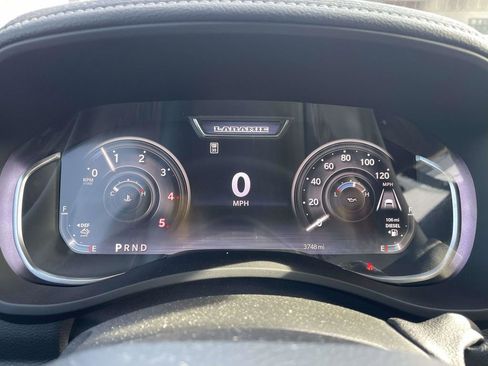 New 2025 RAM 2500 Laramie w/ Night Edition AWD/4WD image 28