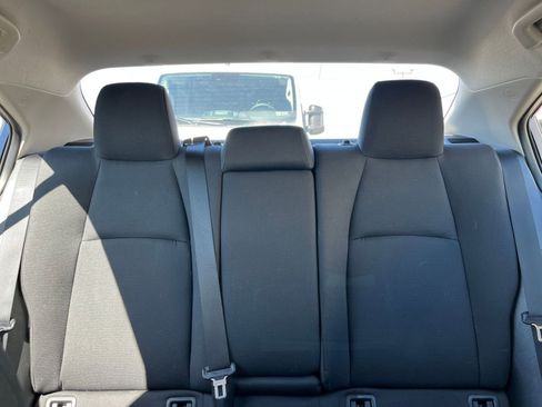 Used 2025 Toyota Corolla LE image 37