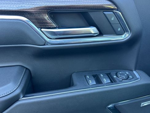 Used 2024 Chevrolet Silverado 1500 LT Trail Boss w/ LT Trail Boss Premium Package image 11