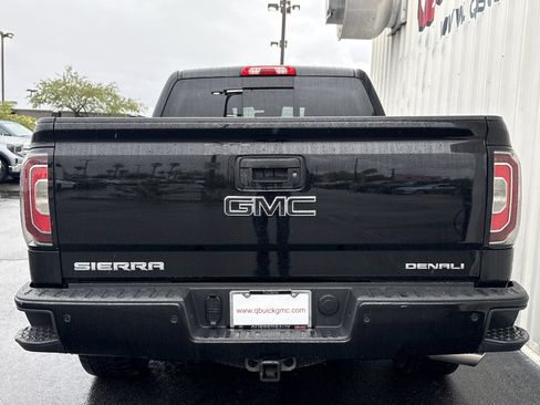 Used 2017 GMC Sierra 1500 Denali image 7