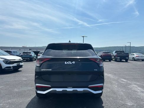 Certified 2023 Kia Sportage LX AWD/4WD image 4