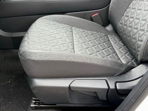 New 2026 Nissan Kicks SV w/ SV Premium Package image 15