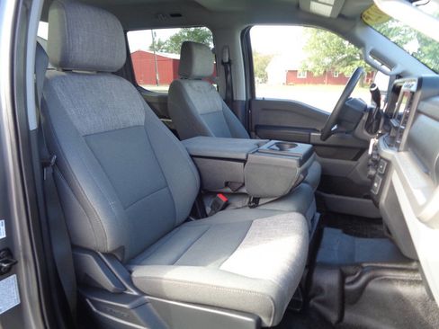 Used 2023 Ford F350 XLT image 52