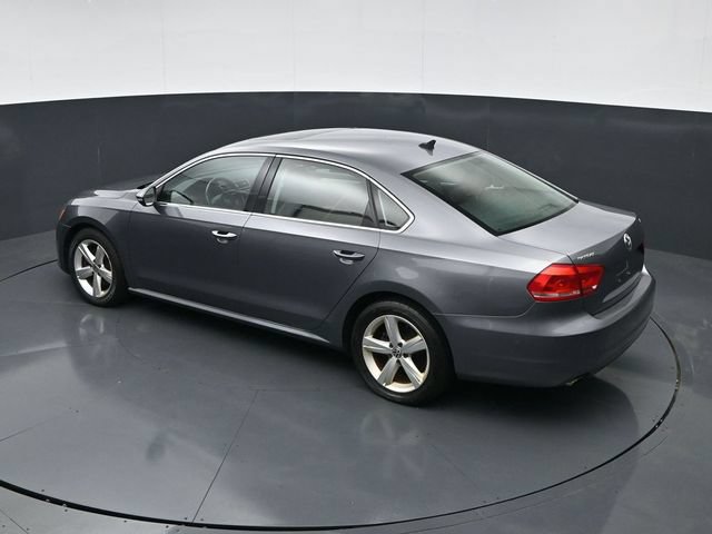 Used 2012 Volkswagen Passat 2.5 SE FWD image 38