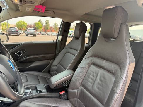 Used 2014 BMW i3 RWD image 16