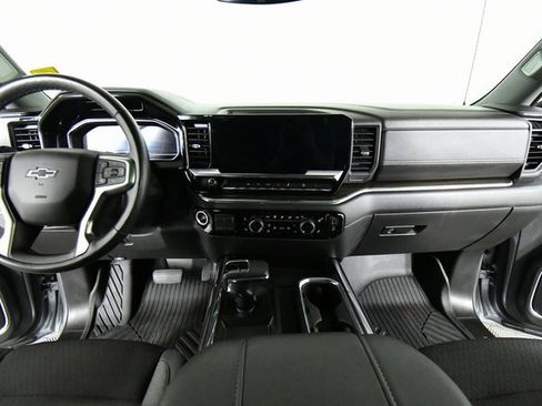 Used 2023 Chevrolet Silverado 1500 RST image 19