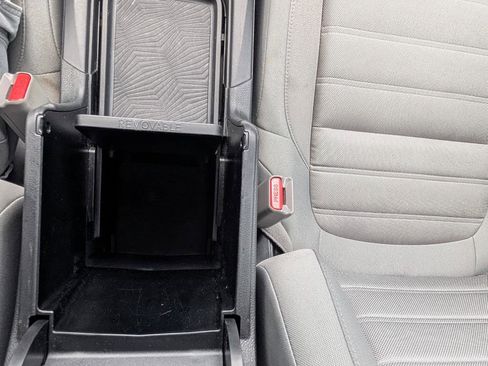 Used 2019 Honda CR-V LX image 30