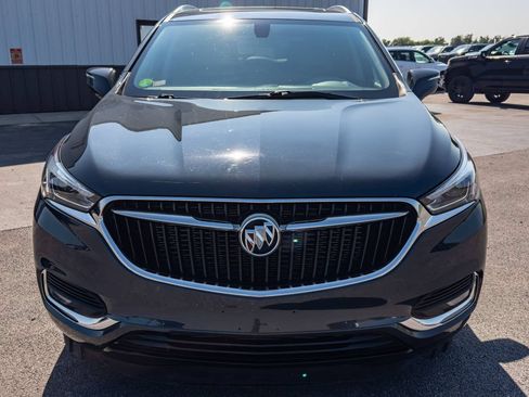 Used 2021 Buick Enclave Essence w/ Sound and Sites Package AWD/4WD image 5