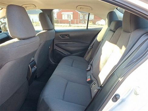 Used 2025 Toyota Corolla LE image 13