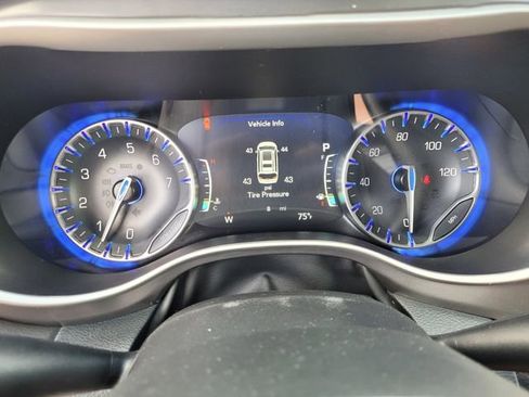 New 2026 Chrysler Voyager LX image 33