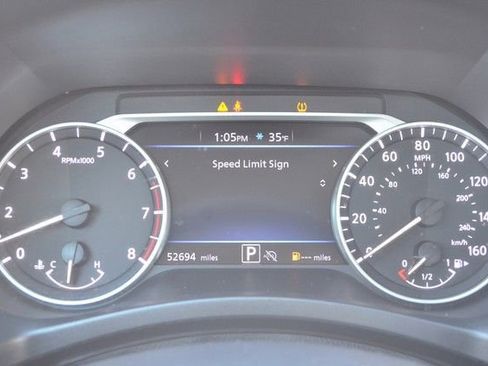 Used 2024 Nissan Sentra SV image 22