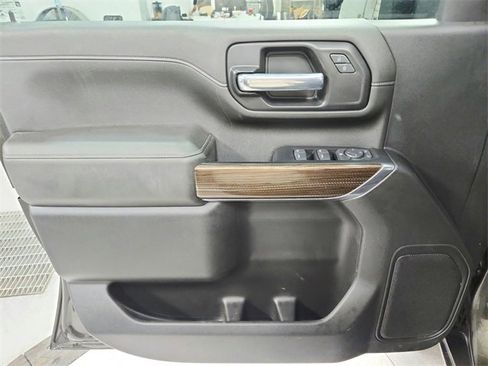Used 2022 Chevrolet Silverado 3500 LT w/ Convenience Package image 32