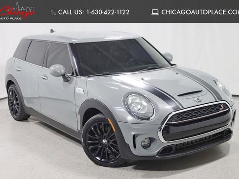 Used 2019 MINI Cooper Clubman S image 1