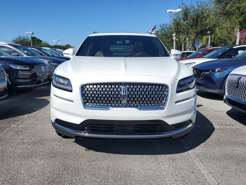 Certified 2023 Lincoln Nautilus Reserve image 2