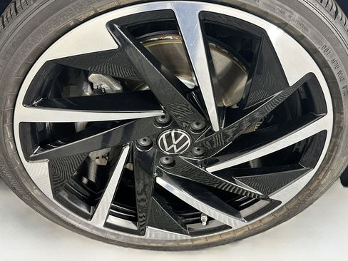 Used 2023 Volkswagen Arteon SEL Premium image 11