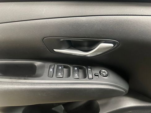 Used 2024 Hyundai Santa Cruz SE image 8