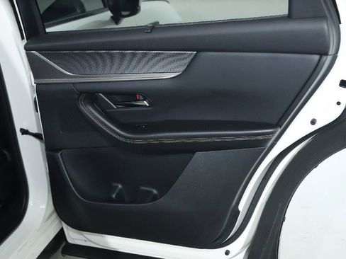 Certified 2025 MAZDA CX-90 Plug-In Hybrid w/ Preferred image 33