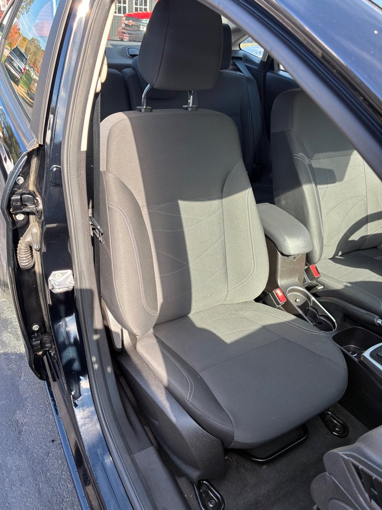 Used 2016 Ford Fiesta SE FWD image 20