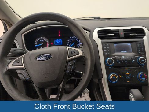 Used 2014 Ford Fusion S FWD image 19