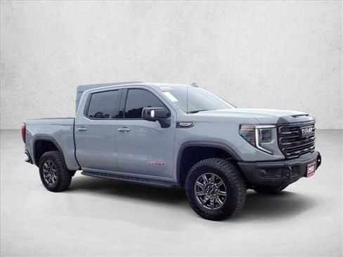 Used 2024 GMC Sierra 1500 AT4X image 6