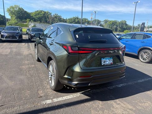 Used 2025 Lexus NX 350h AWD w/ Premium Package image 28