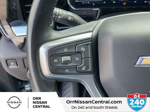 Used 2025 Chevrolet Silverado 1500 LT AWD/4WD image 19