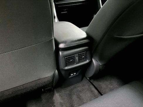 Certified 2024 Toyota RAV4 XLE AWD/4WD image 26