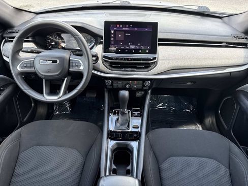 Used 2023 Jeep Compass Sport AWD/4WD image 17