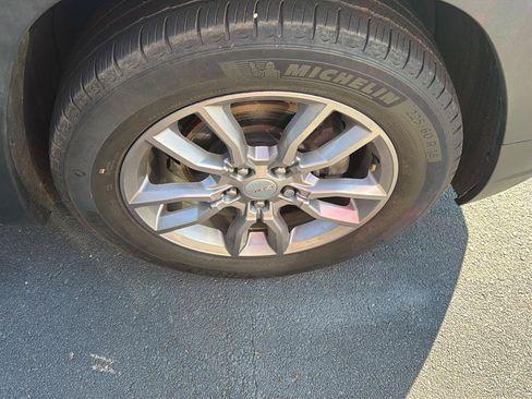 Used 2022 GMC Terrain SLT FWD image 7