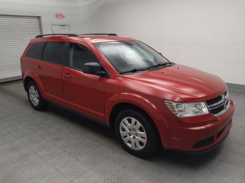 Used 2017 Dodge Journey SE w/ Flexible Seating Group FWD image 11