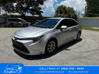 Used 2023 Toyota Corolla LE image 1