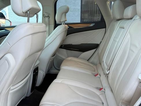 Used 2016 Lincoln MKC Select w/ Select Plus Package image 15