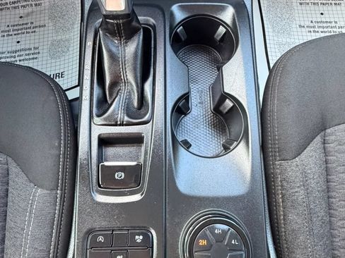 Used 2025 Ford Ranger XLT w/ Equipment Group 301A High AWD/4WD image 16