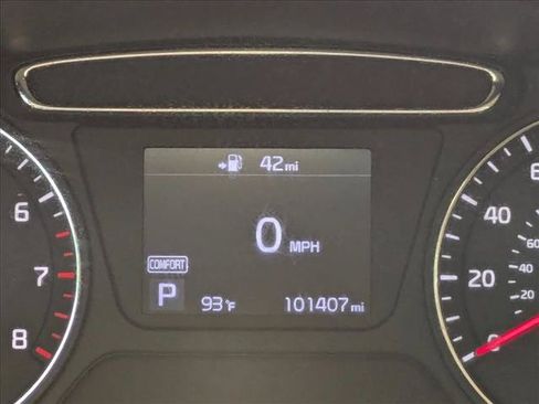 Used 2020 Kia Sorento LX w/ LX I4 Convenience Package AWD/4WD image 24