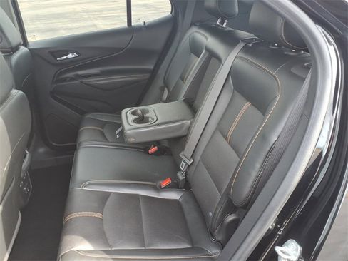 Used 2023 Chevrolet Equinox Premier image 33