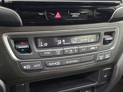Used 2025 Honda Ridgeline TrailSport image 30