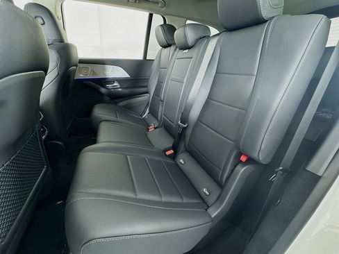 New 2026 Mercedes-Benz GLS 450 4MATIC image 7