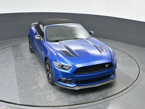 Used 2017 Ford Mustang GT Premium image 40