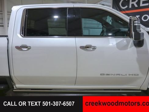 Used 2024 GMC Sierra 2500 Denali Ultimate AWD/4WD image 25