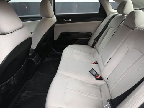 Used 2021 Kia K5 LXS FWD image 19