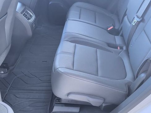 Used 2024 Chevrolet Blazer LT w/ Midnight/Sport Edition FWD image 23