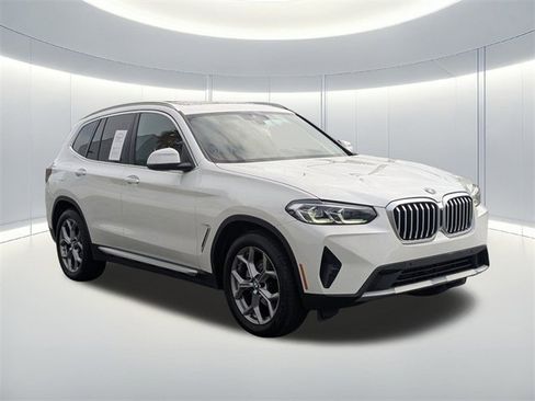 Used 2023 BMW X3 xDrive30i image 4