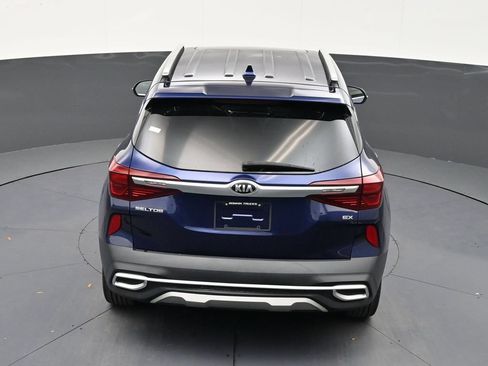 Used 2021 Kia Seltos EX AWD/4WD image 15