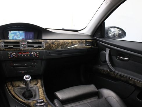 Used 2007 BMW 335i Coupe image 18